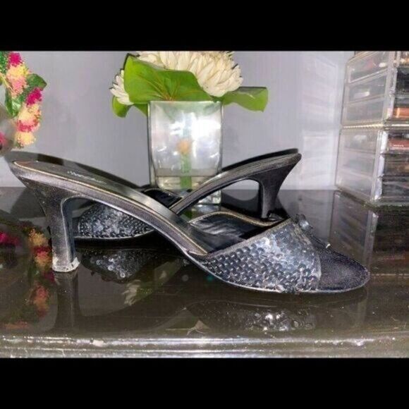 🖤 Black Size 9 Kitten Heel Embellished Mules 🖤 - Picture 1 of 6
